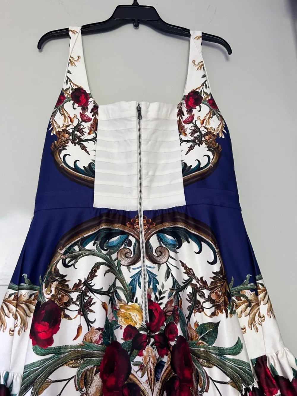 Alice + Olivia Diana Gilded Rose Structured Midi Dress size 8 - Picture 10 of 15